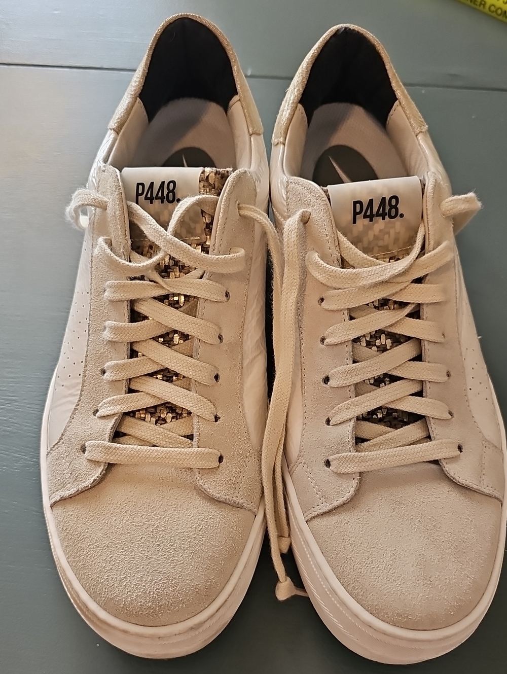 P448 Cream/white Suede Low-Top Sneakers. P448 Ortholite.‎ Size 40(8.5)